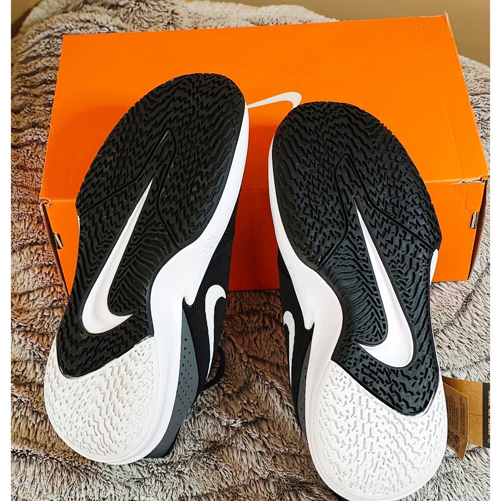 NIB - Nike Precision 7 Basketball Shoes - Black/White/Iron Grey – Men’s 8.5 - Picture 4 of 10
